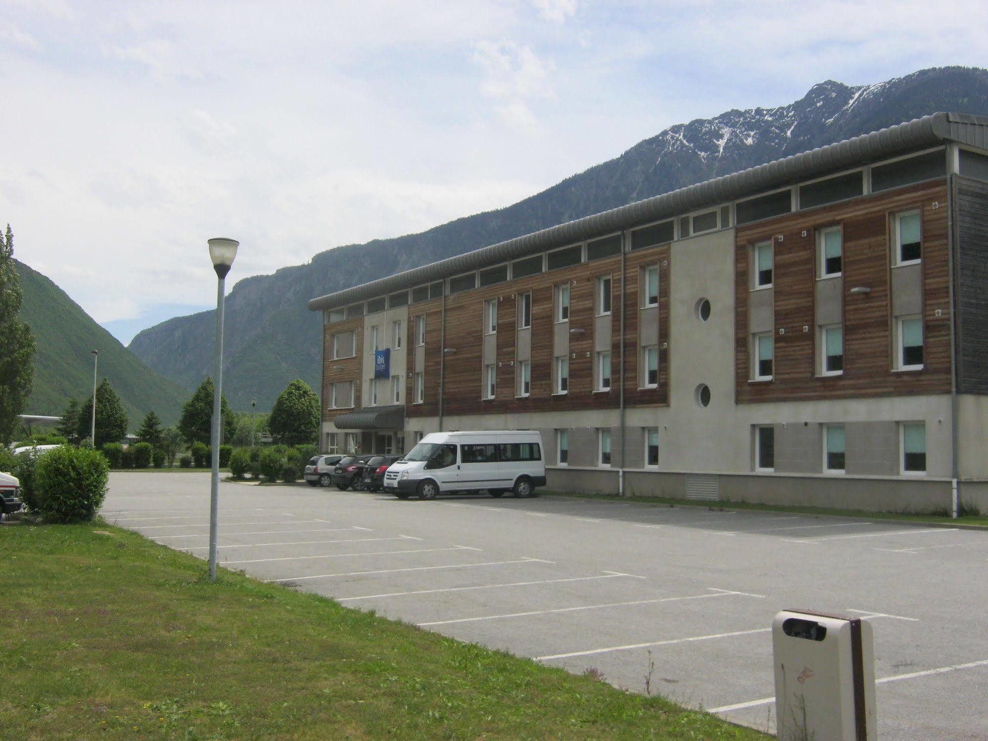 Ibis Budget Saint Jean De Maurienne Sainte-Marie-de-Cuines エクステリア 写真